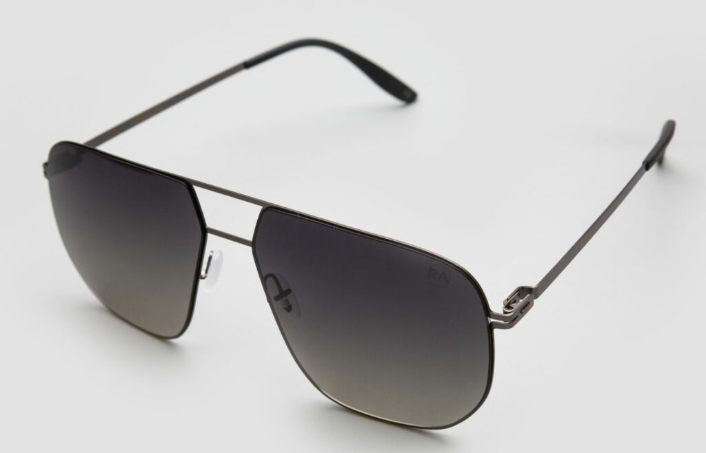 RYAN ADDA X BRONT PALARAE S3 GUN C1 GREY GRADIENT SIDE